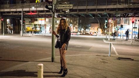 ao sex köln|Huren & Nutten in Köln, Top Hobbyhuren & Prostituierte.